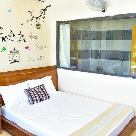 Sea View Dn Hotel Danang Exterior photo