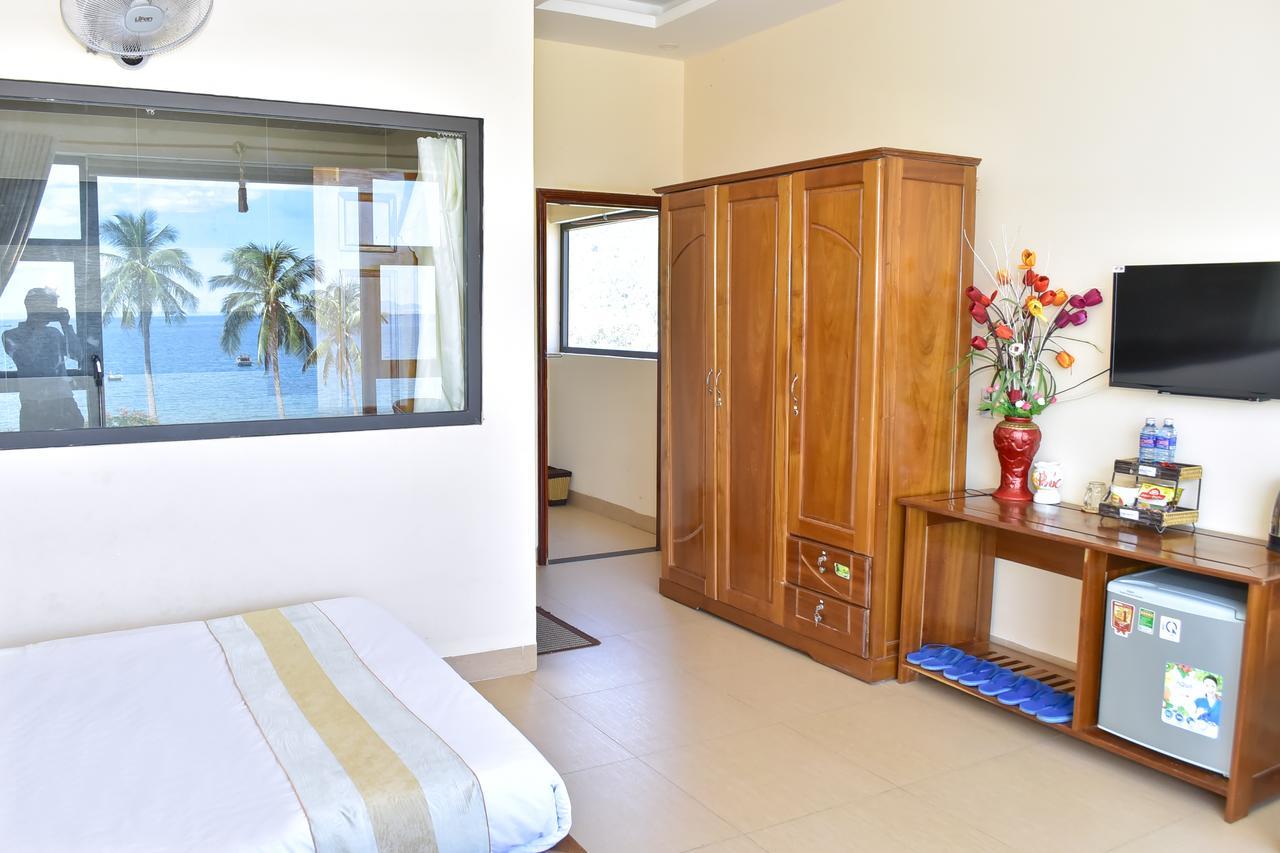 Sea View Dn Hotel Danang Exterior photo