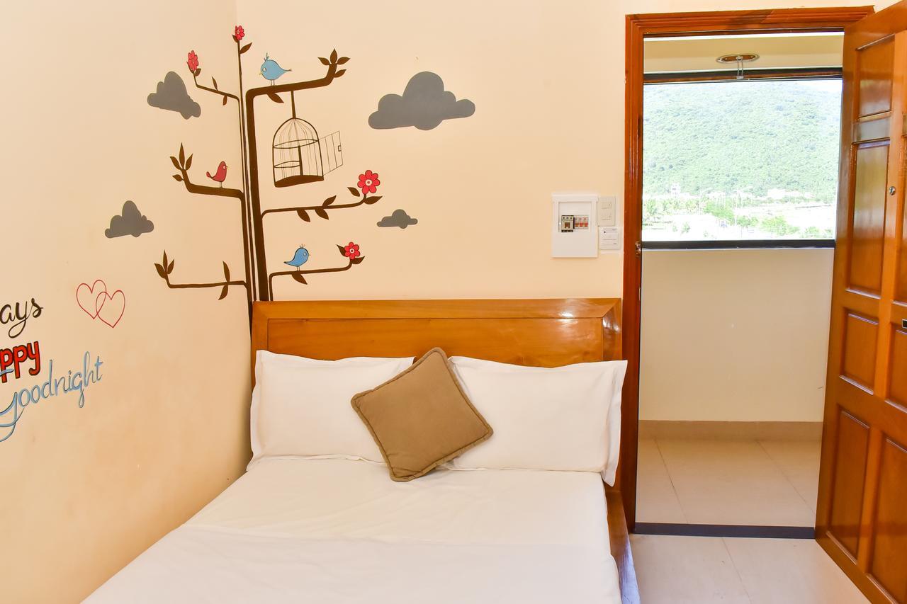Sea View Dn Hotel Danang Exterior photo