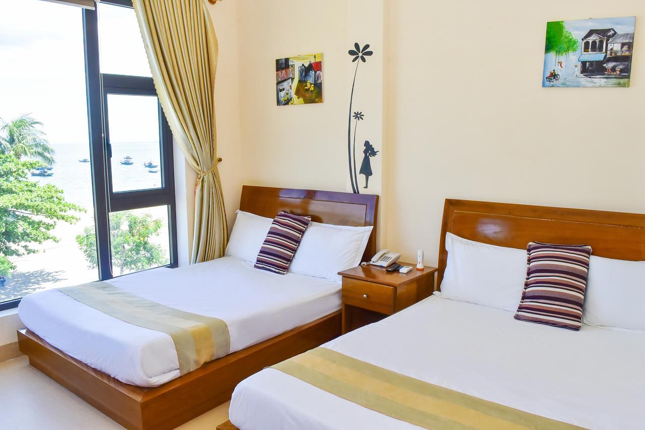 Sea View Dn Hotel Danang Exterior photo
