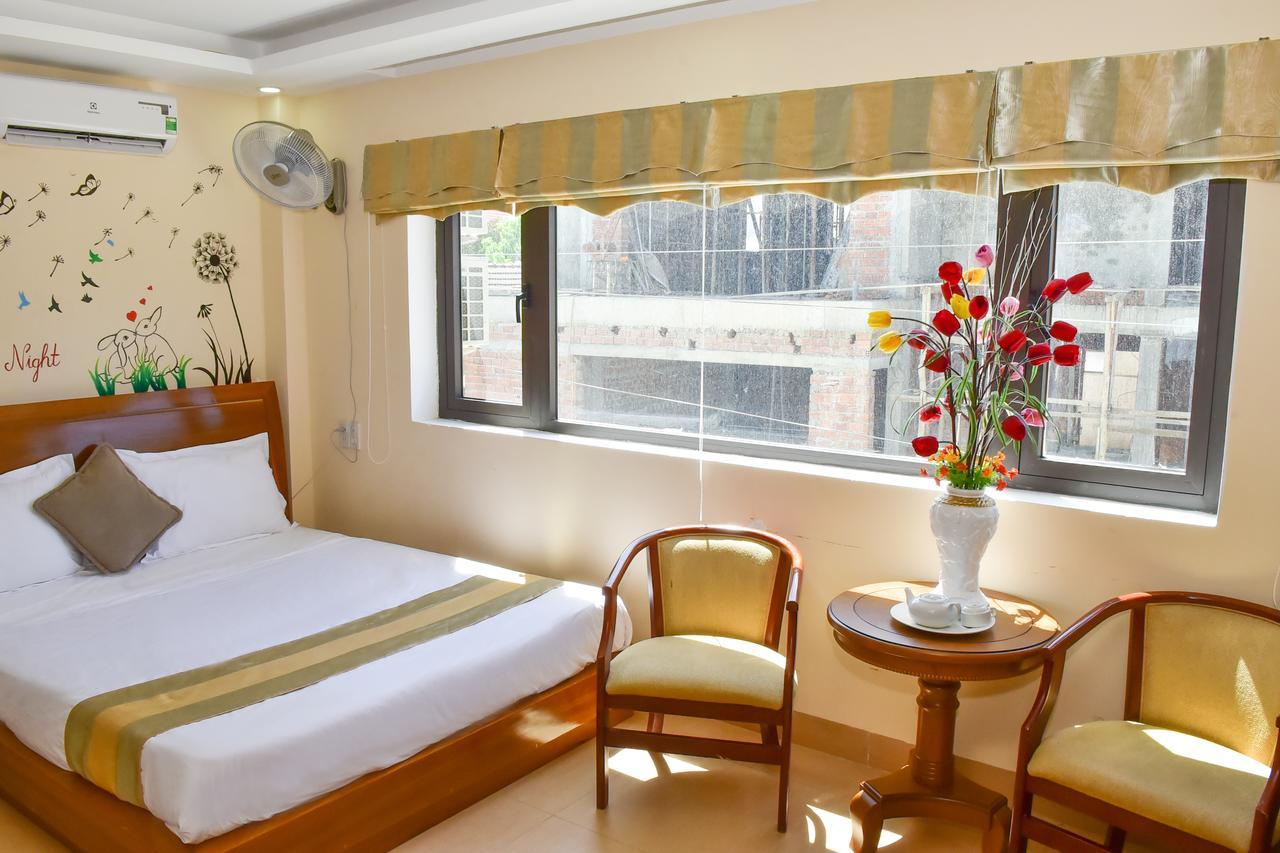 Sea View Dn Hotel Danang Exterior photo