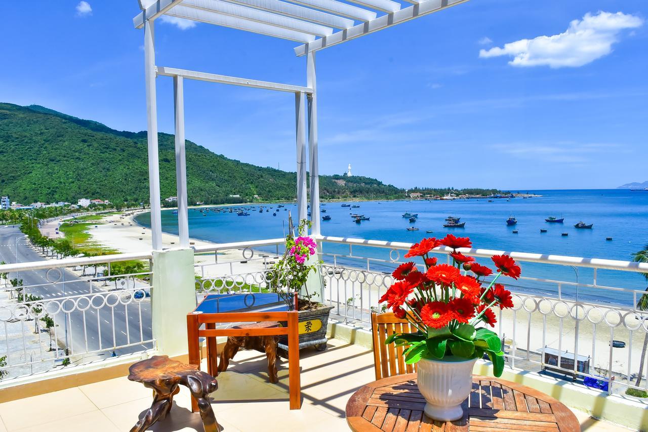 Sea View Dn Hotel Danang Exterior photo