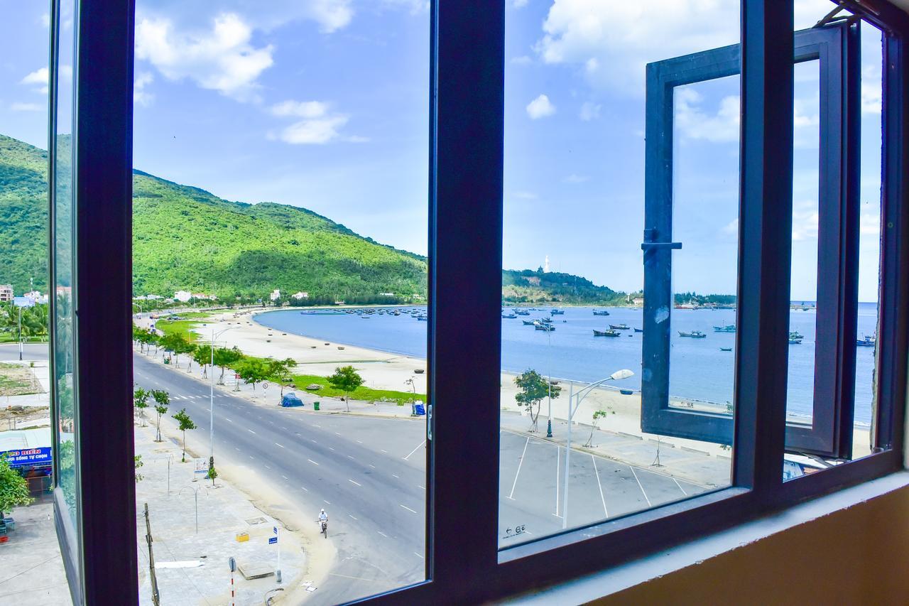 Sea View Dn Hotel Danang Exterior photo