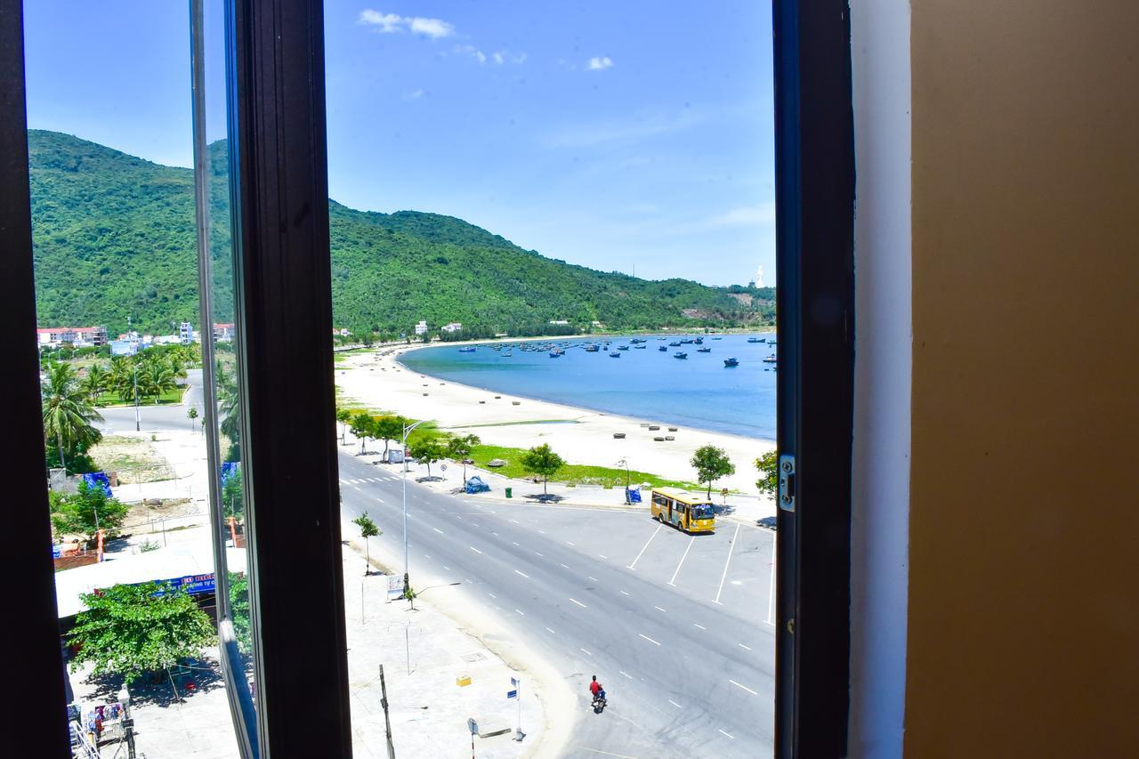 Sea View Dn Hotel Danang Exterior photo