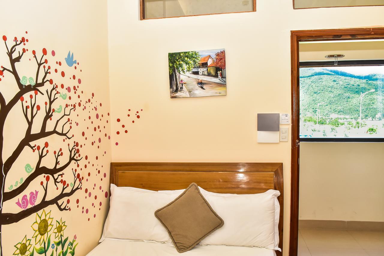 Sea View Dn Hotel Danang Exterior photo