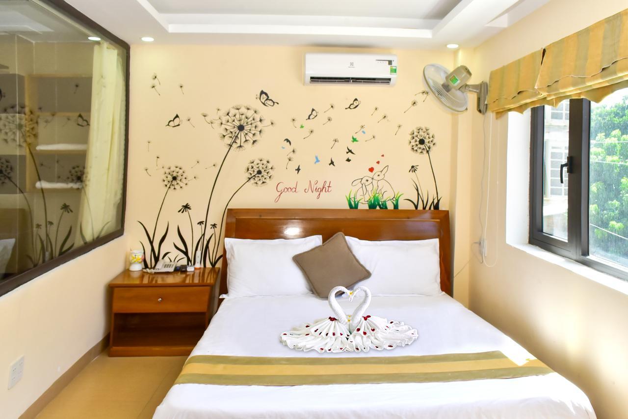 Sea View Dn Hotel Danang Exterior photo