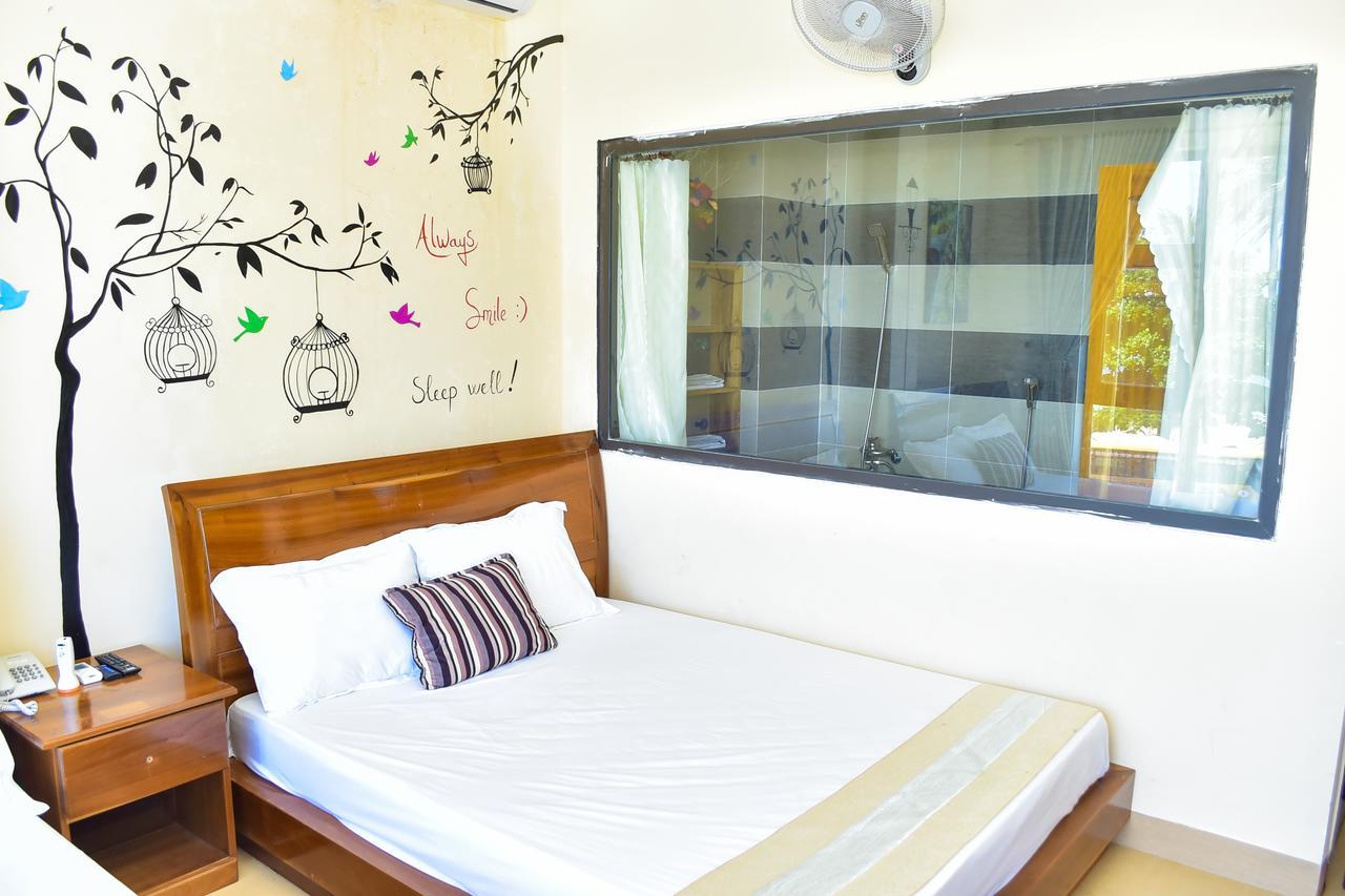 Sea View Dn Hotel Danang Exterior photo