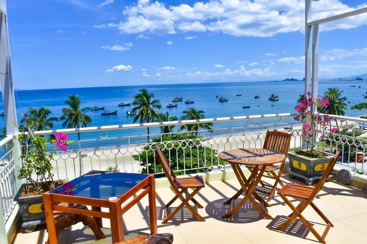 Sea View Dn Hotel Danang Exterior photo